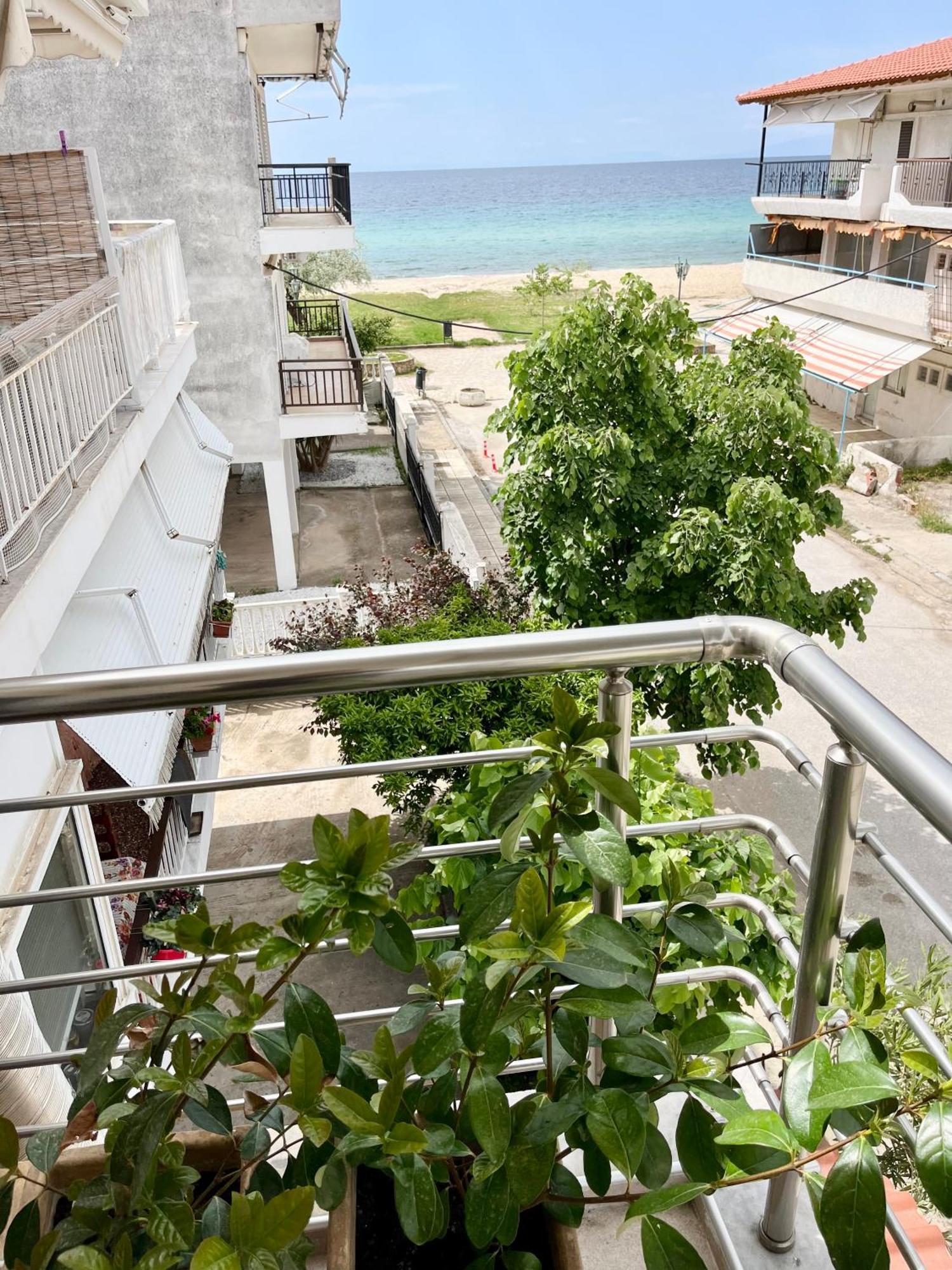 The Beach House Paralia Dionysiou Luaran gambar